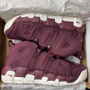 Nike More Uptempo 96 QS Size 8.5 Men Shoes 921949 600 Athletic Sneakers Purple